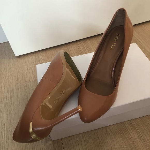 CALVIN KLEIN- heels - Picture 2 of 3